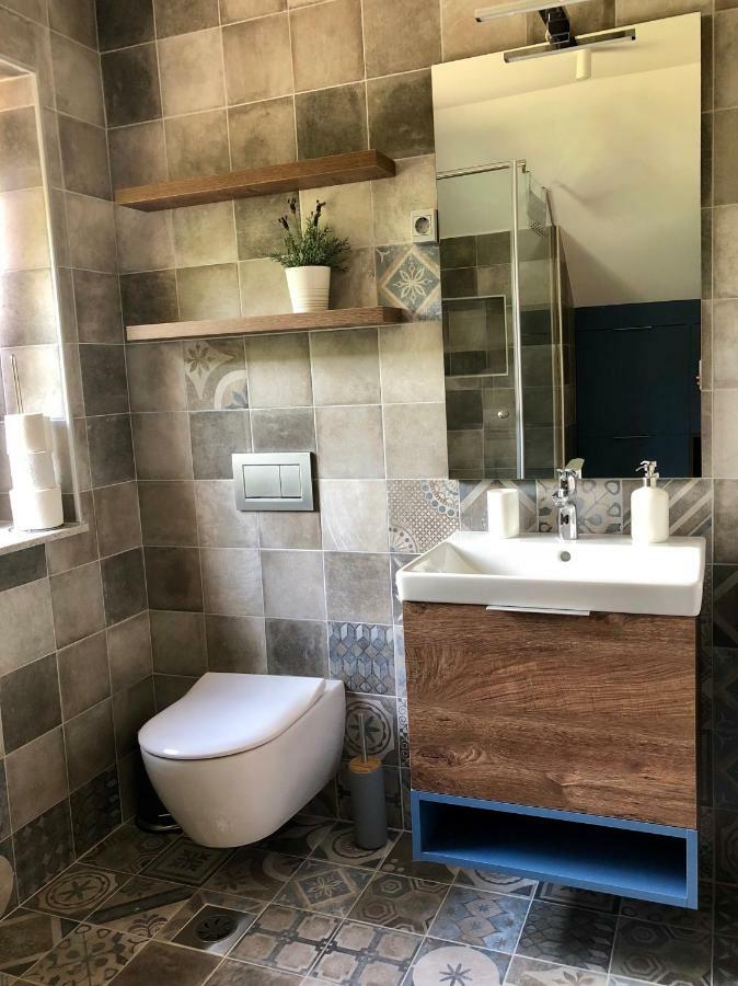 Apartmani Izvor - Тухелске Топлице Екстериор снимка
